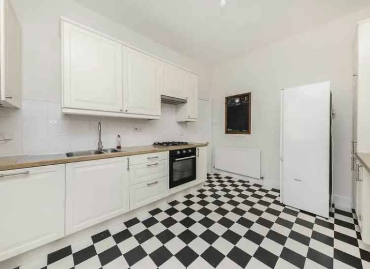 3 Bedroom House Near Kensal Rise and Queens Park
