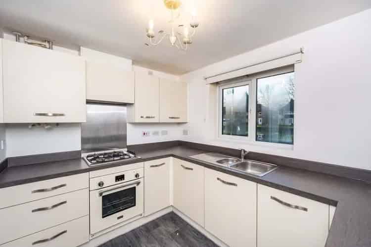 4 Bedroom Detached House for Rent Liverpool L14