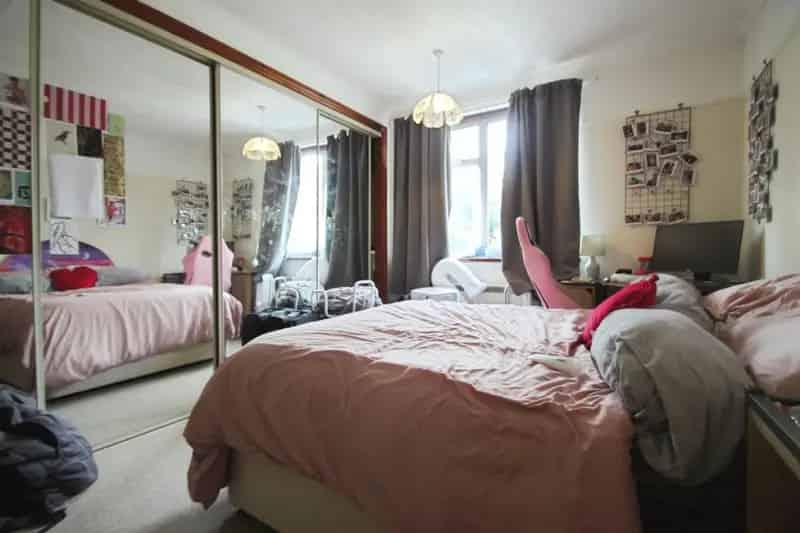 1 Bedroom Flat To Rent Available August 29 2025