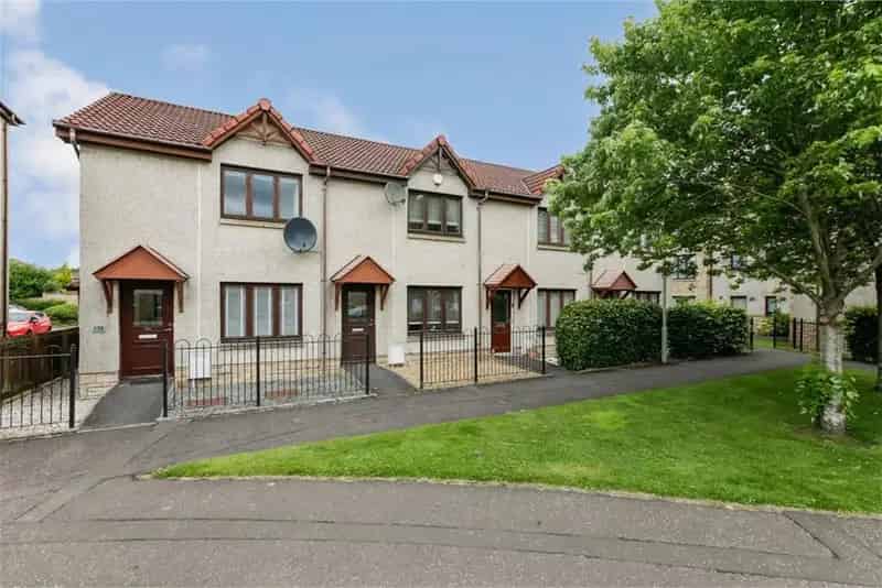 2 Bed Terraced House Bathgate