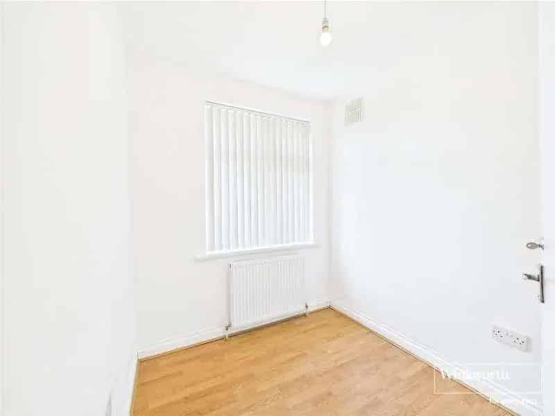 3 Bed House for Sale in Kingsbury