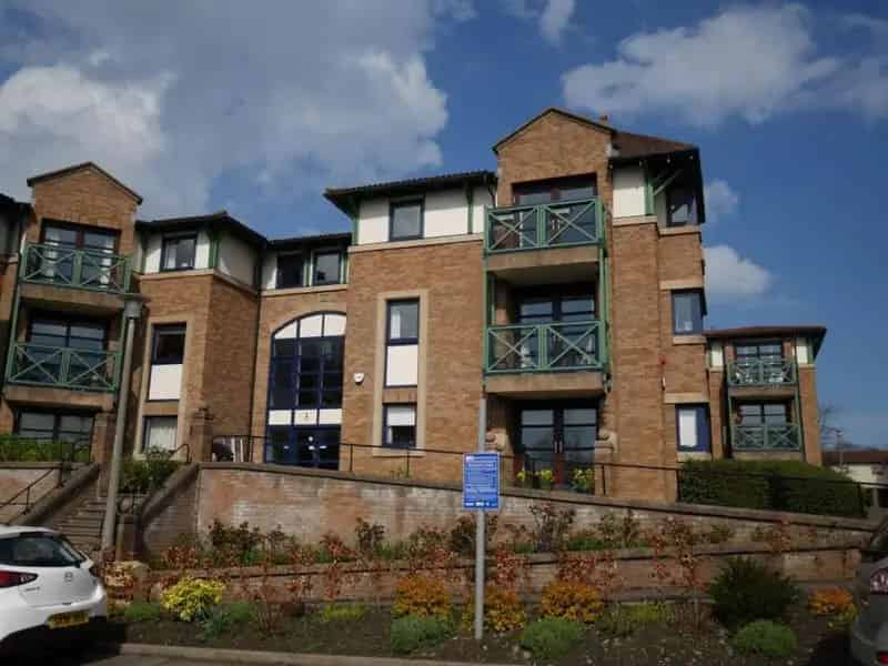 2 Bedroom Flat to Rent in Edinburgh