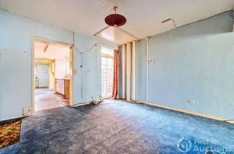 3 Bed House For Sale Requiring Refurbishment