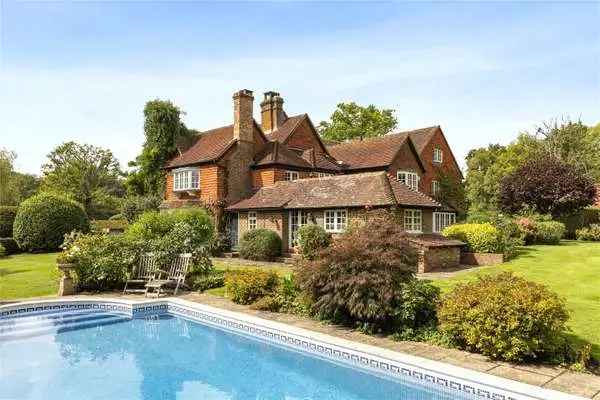 16th Century Country Home with Character Features and Smart Home Amenities