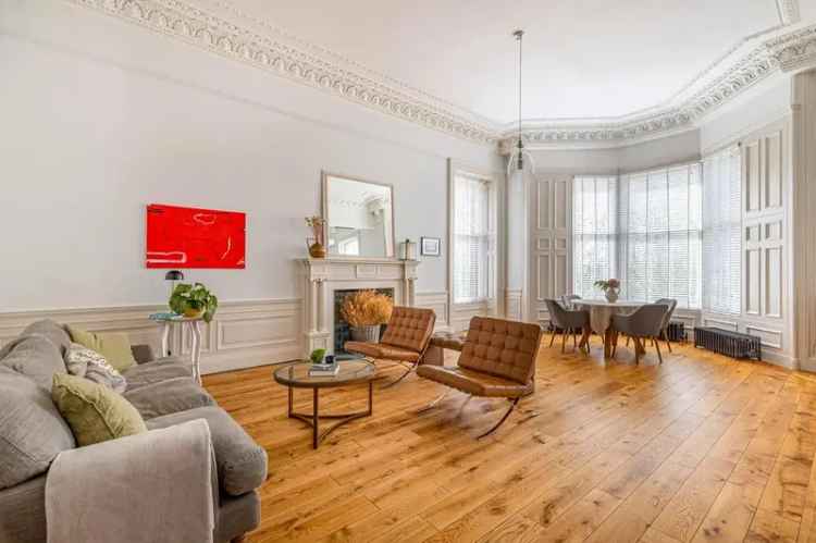 3 Bedroom Apartment for Sale in Glasgow