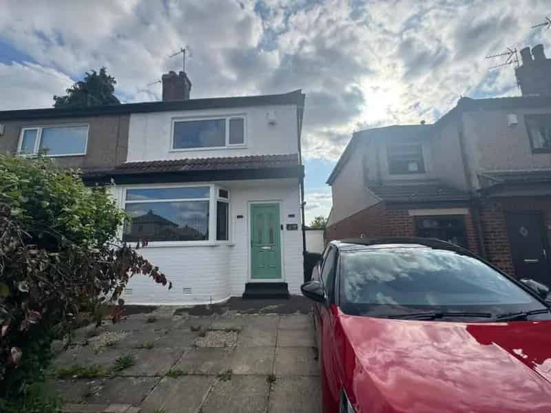 2 Bedroom Semi Detached House Bradford Zero Deposit Available