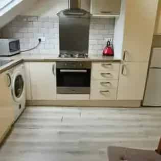 1 Bed Flat Victoria Park Manchester - Newly Renovated