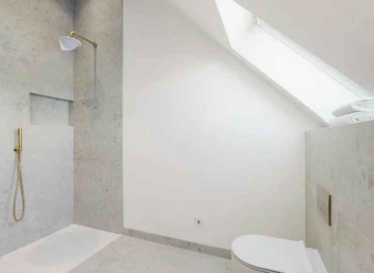Acton 3-Bedroom Apartment near High Street