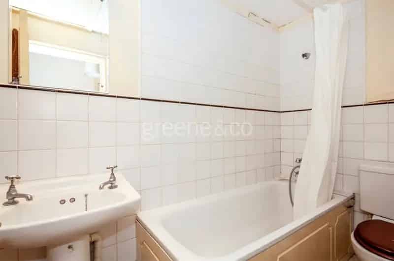 1 Bedroom Flat to Rent - Available April