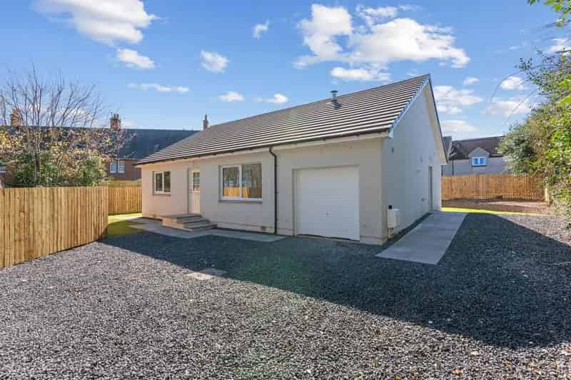 3 Bedroom Bungalow for Sale in Scotland