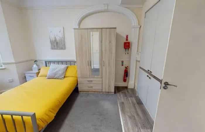 Cornwall Street Studios: Modern Student Flats