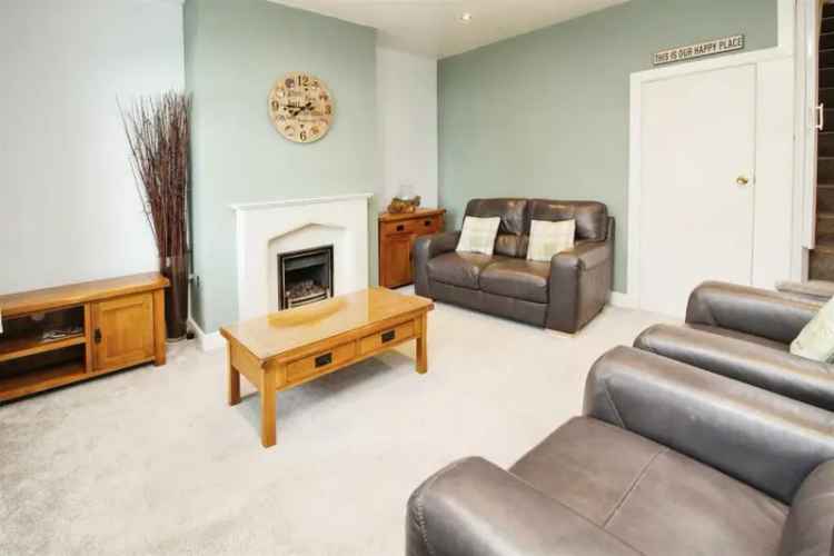 2 Bedroom Terraced House For Sale - Low Moor
