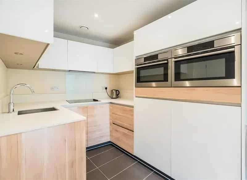 One Bedroom Canal-Side Apartment Near Islington Shoreditch