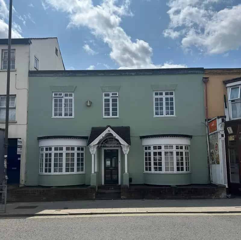 Commercial property For Sale , Tavistock Street, Bedford, England