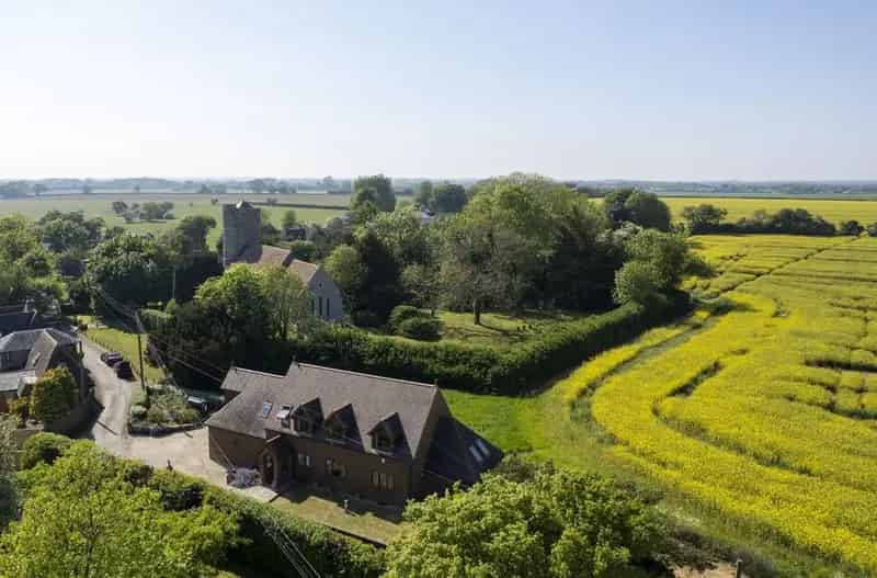 4 Bedroom Detached House for Sale Swingfield Kent