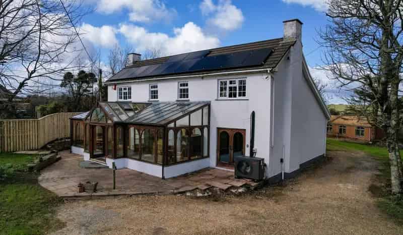 4 Bedroom Detached House for Sale Dreenhill Haverfordwest