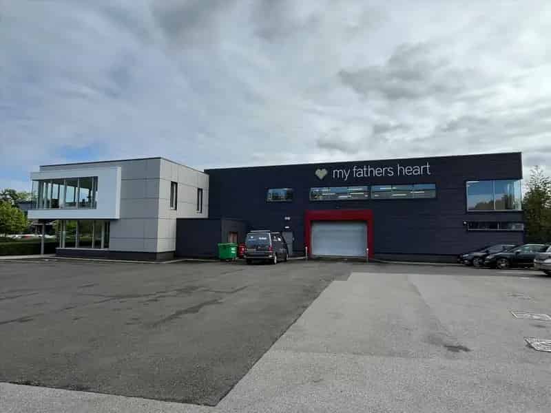 Industrial Workshop Showroom Office Building Sheffield