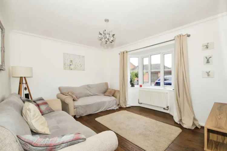 4 Bedroom Detached House in Thurlby with Converted Garage Study