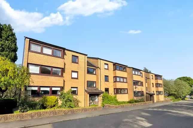 2 Bed Flat for Sale in Kelvinside Glasgow G12