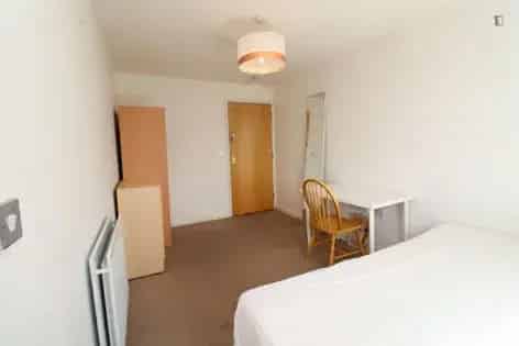 3 Room 38m2 Flat London 3-24 Month Rental