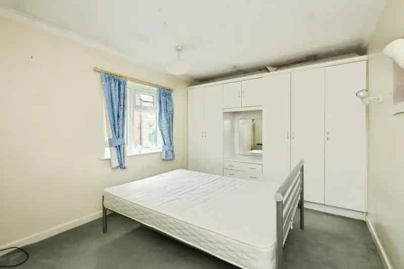 2 Bedroom Flat For Sale in Millhouses Sheffield