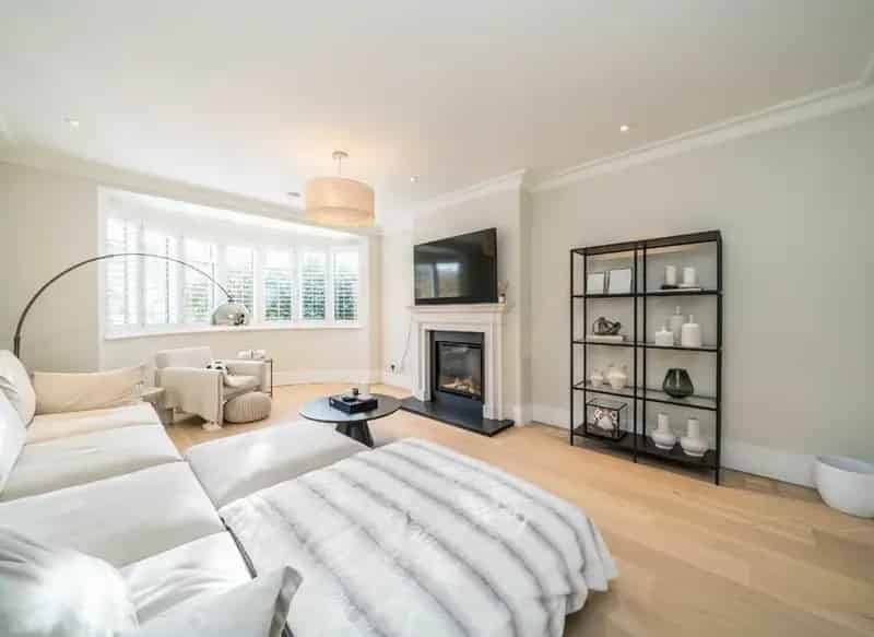 Six Bedroom House Near Richmond Park Family Home