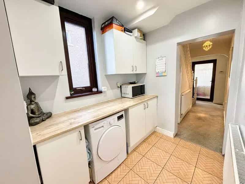 3 Bed Semi-Detached House for Sale
