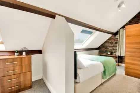 7 Bedroom House in Headingley Leeds Broadband Included