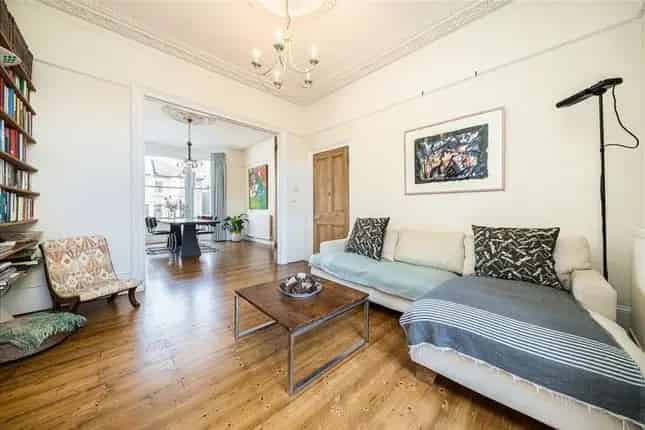 Six Bedroom Victorian Family Home for Sale in New Cross SE14
