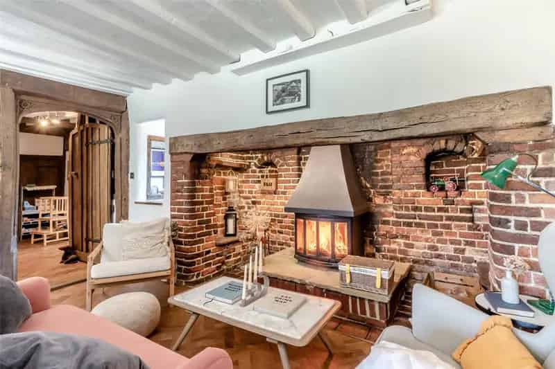 Grade II Listed 5-Bedroom Manor House Borough Green