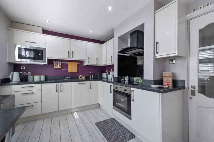 2 Bedroom Bungalow for Sale Barlborough Common