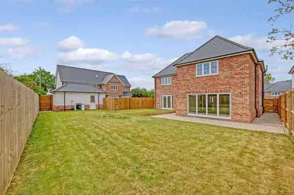 New 4-Bedroom Homes in Burnham-on-Crouch