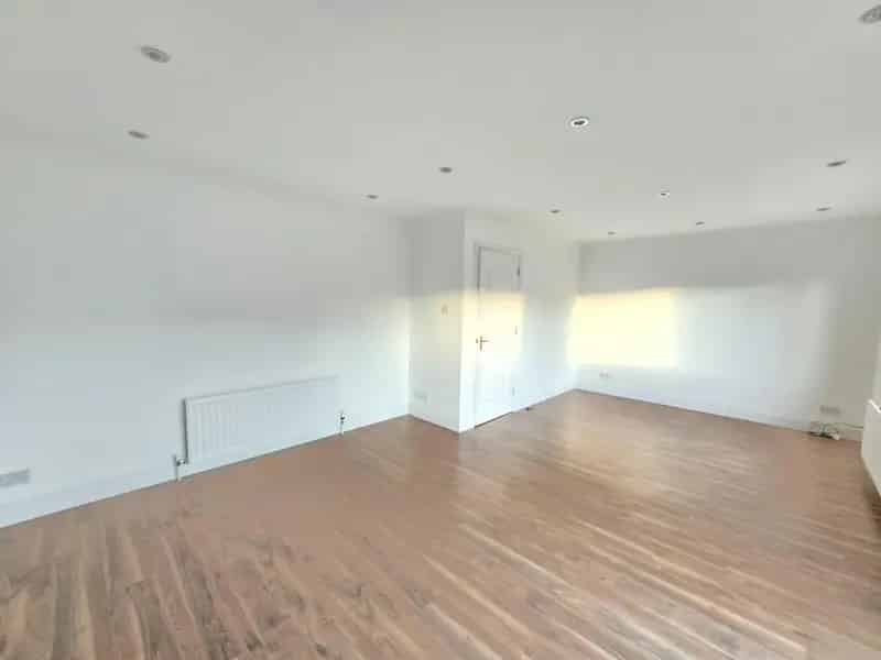 4 Bedroom Townhouse Grandholm Aberdeen Freehold