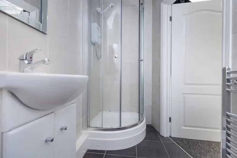 1 Bedroom Apartment House to Rent