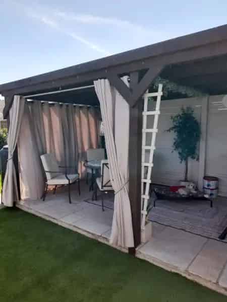 One Bed Bungalow with Garden and Field