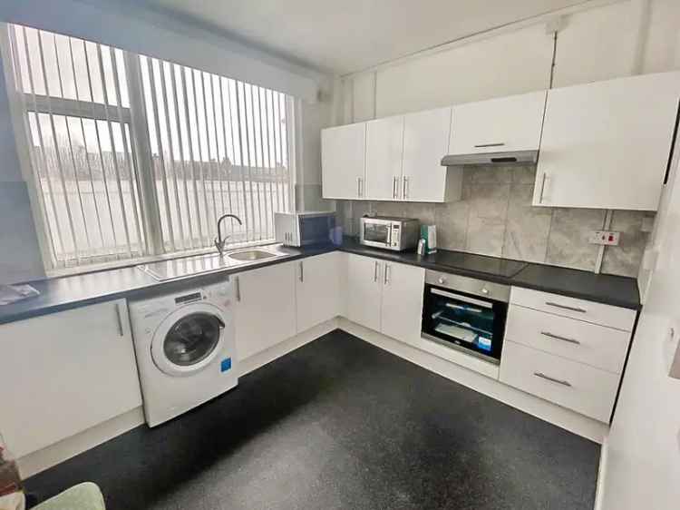 1 Bedroom House Share in Coventry City Centre