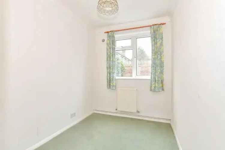 2 Bedroom Ground Floor Maisonette For Sale