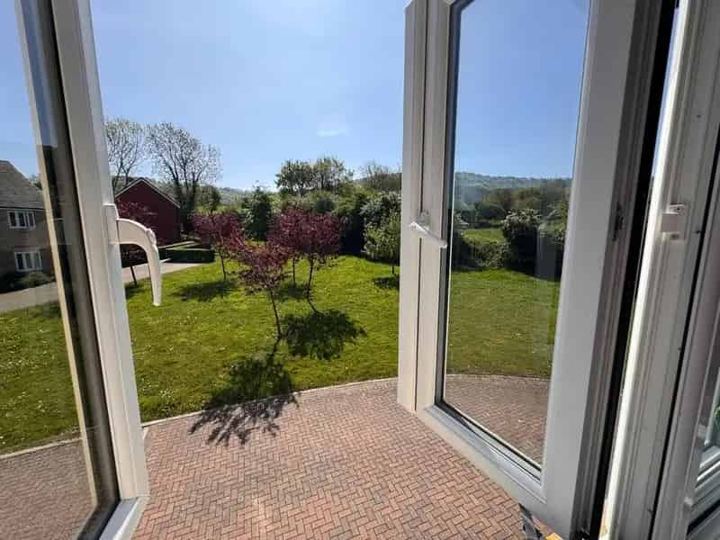 4 Bedroom House for Sale