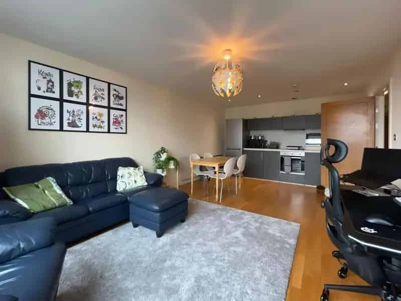 1 Bedroom Apartment for Sale South Wales