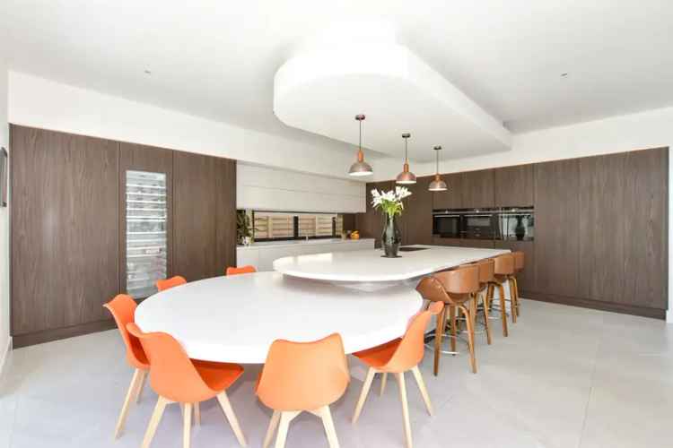 4 Bedroom Detached House for Sale North Foreland Estate