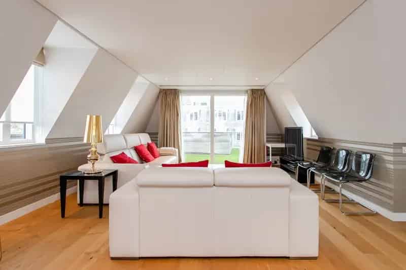 4 Bedroom Penthouse Apartment to Rent
