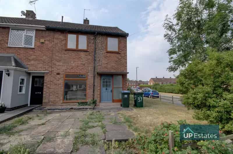 3 Bedroom Semi-Detached House to Rent in Coventry