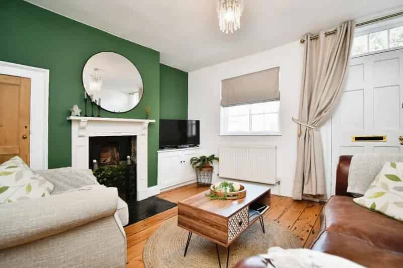 2 Bedroom Grade II Listed House Near Ripon Cathedral