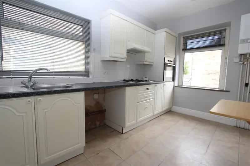 3 Bedroom Duplex Apartment Eccleshill