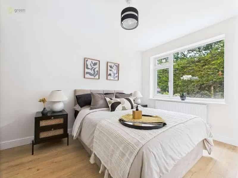 3 Bed Semi-Detached House For Sale Refurbished