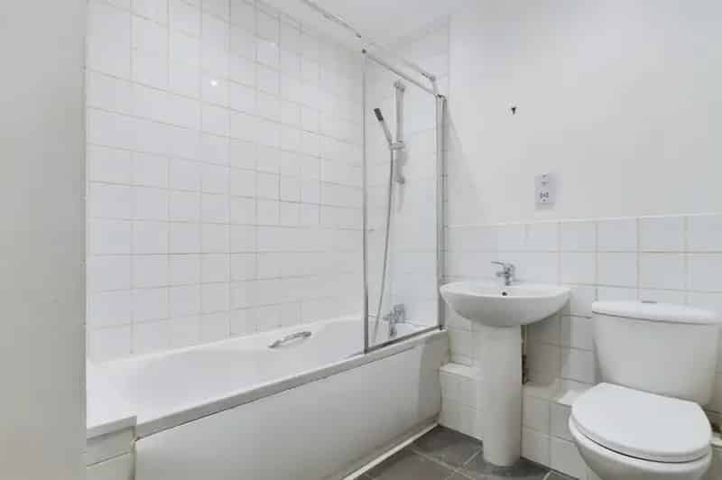 2 Bedroom Flat To Rent Available 30122025
