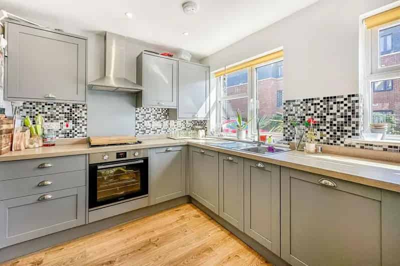 3 Bedroom Detached House For Sale Cottingham