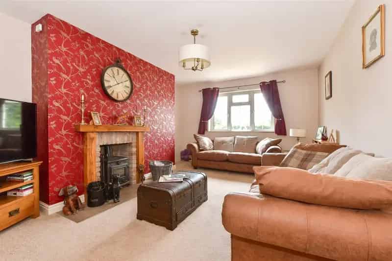 7 bedroom detached house for sale