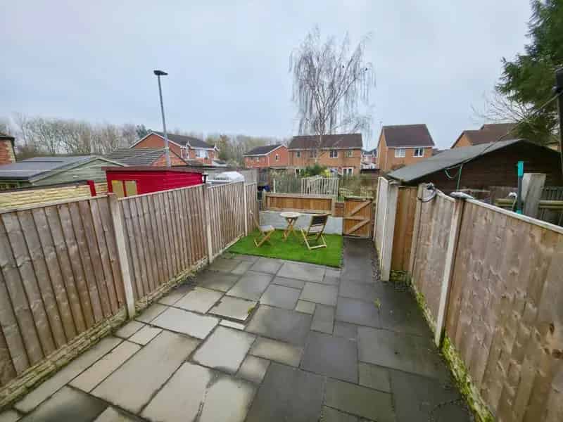 2 Bed Modern Terrace House For Sale