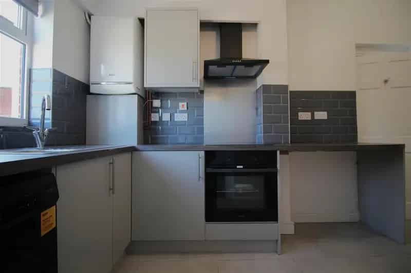 3 Bedroom Flat to Rent